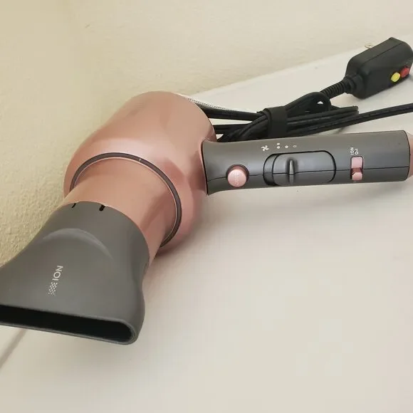 Wavy Talk Ionic Hair Dryer Rose Gold & Grey 1875W with Concentrator Nozzle - Picture 3 of 16
